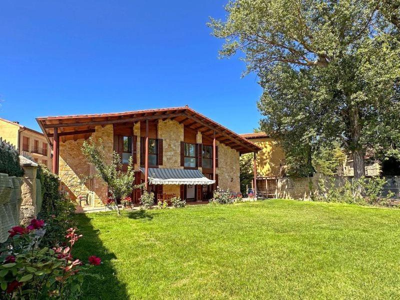 La Presumida De Alcor Sajazarra Casa Vacacional Villa Luaran gambar